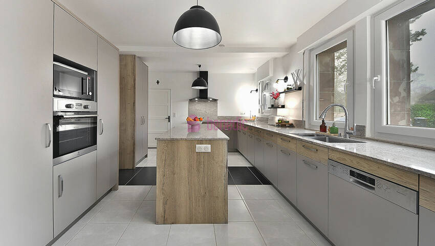 58326191m - Attribut alt par défaut.