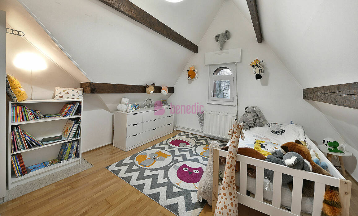 58326191t - Attribut alt par défaut.