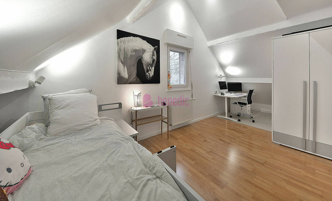 58326191u - Attribut alt par défaut.