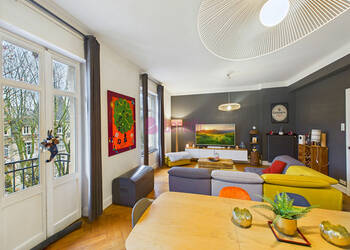 59829744b - Attribut alt par défaut.