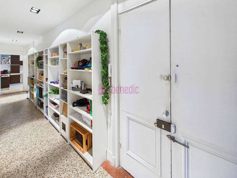 59829744l - Attribut alt par défaut.