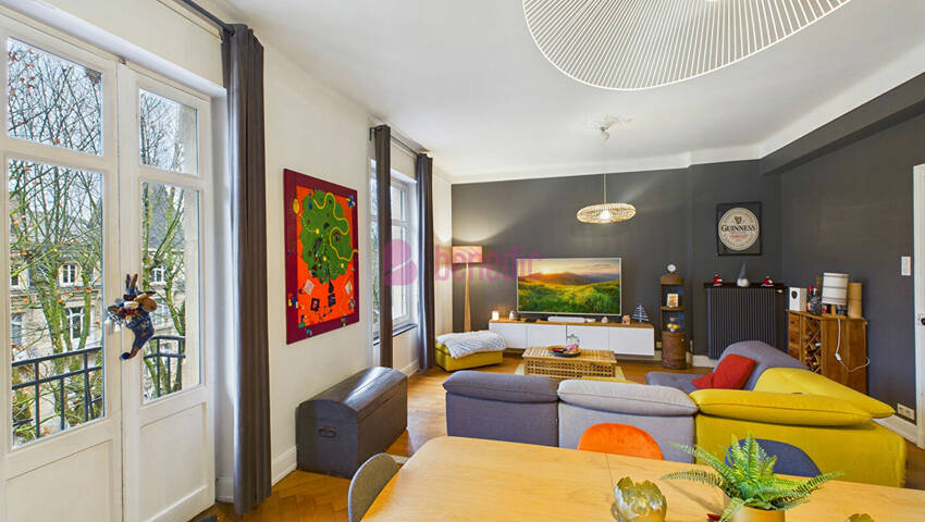 59829744e - Attribut alt par défaut.