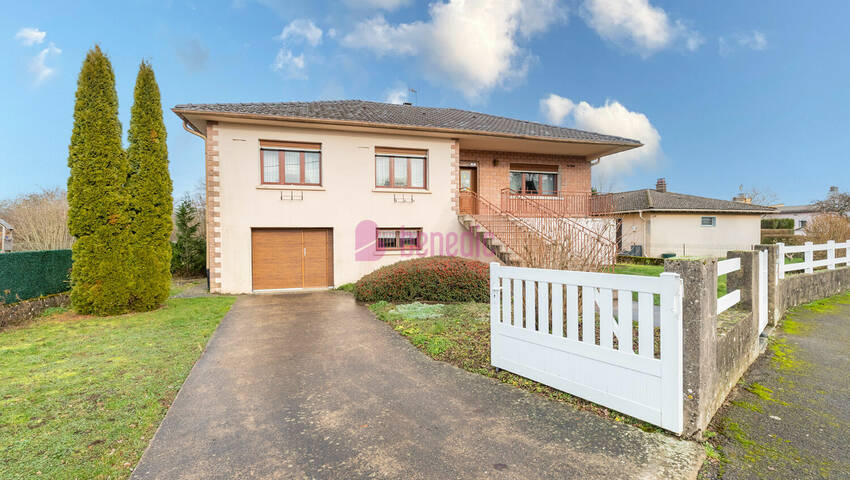 59554665a - Attribut alt par défaut.