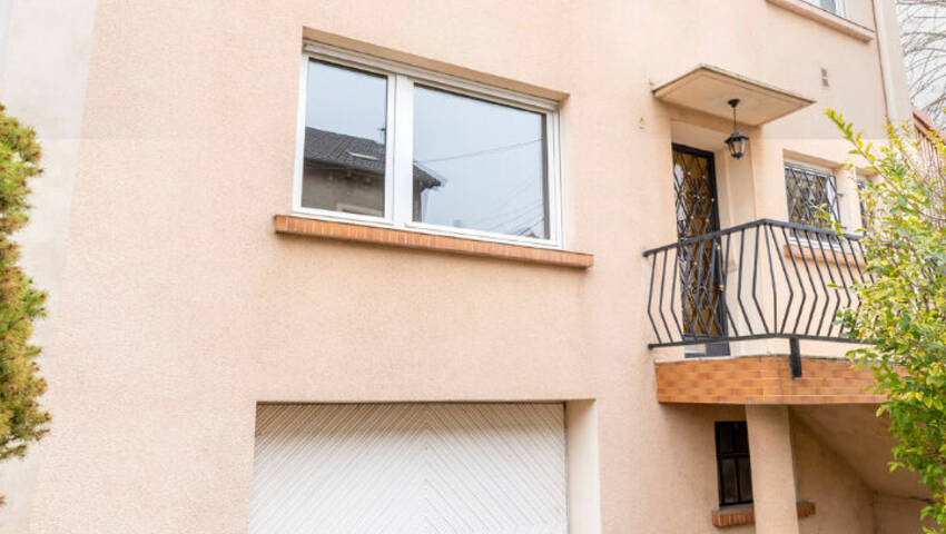 59626845a - Attribut alt par défaut.