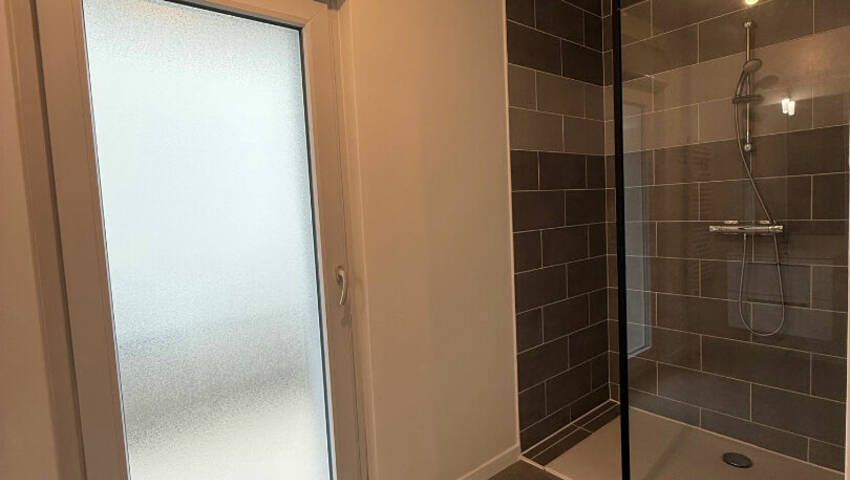 59818645l - Attribut alt par défaut.