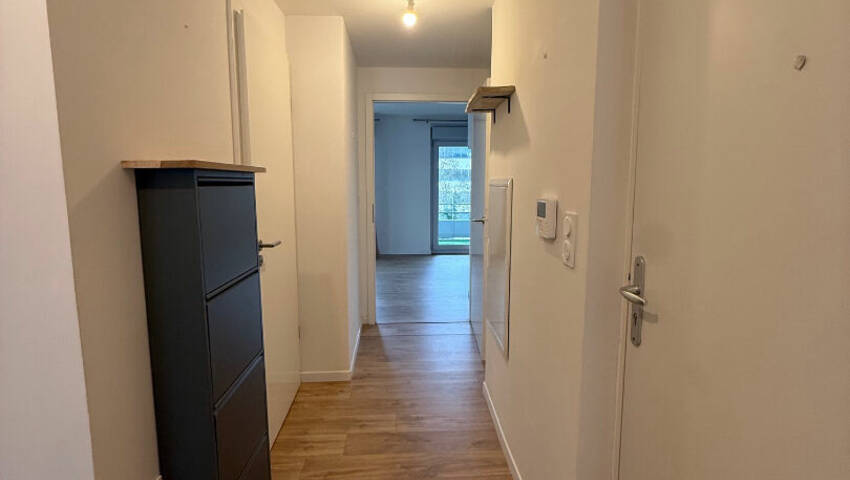 59818645m - Attribut alt par défaut.