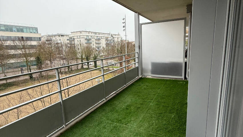 59818645n - Attribut alt par défaut.