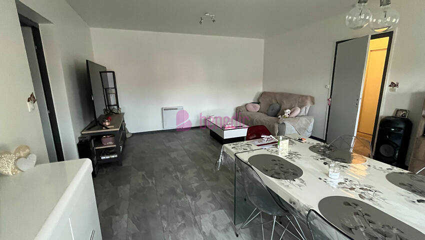 59780114a - Attribut alt par défaut.