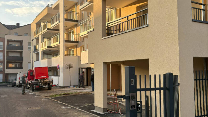 59831494b - Attribut alt par défaut.