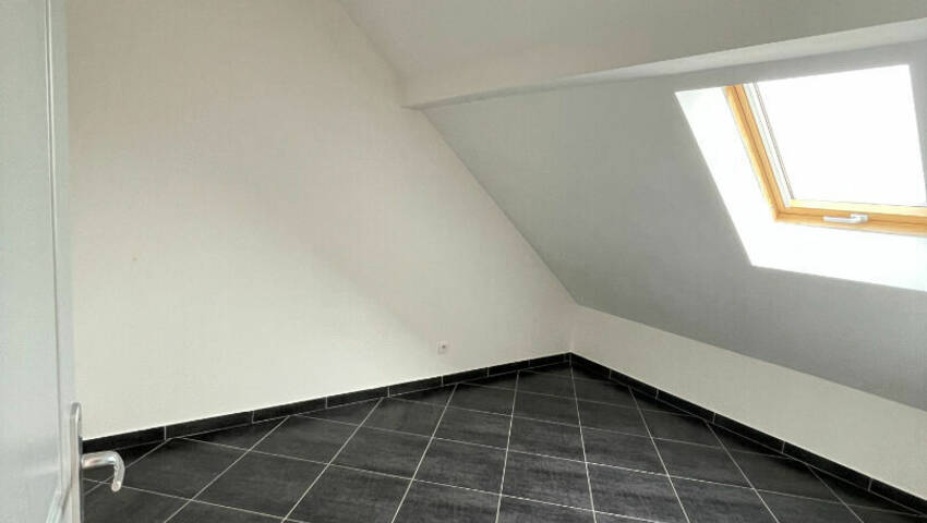 59831430d - Attribut alt par défaut.