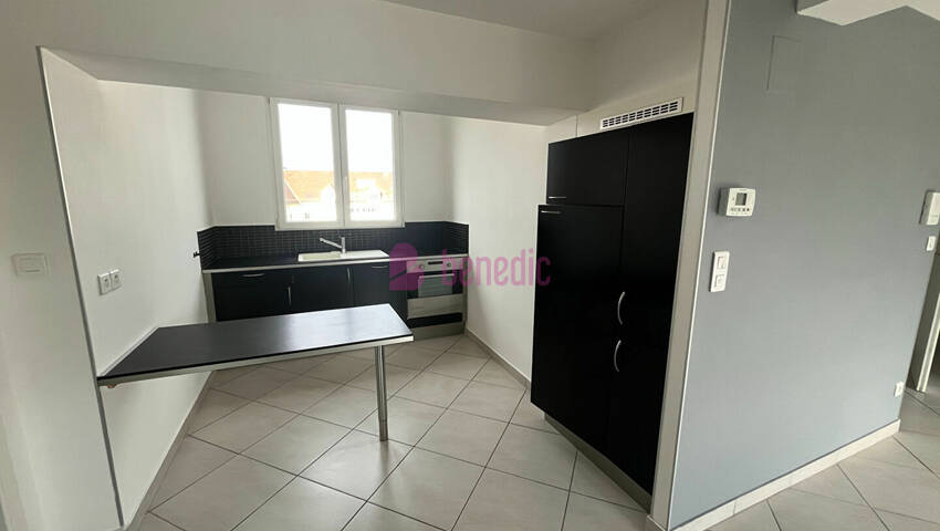 59831430d - Attribut alt par défaut.