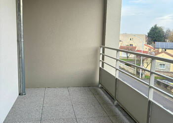 59830294c - Attribut alt par défaut.