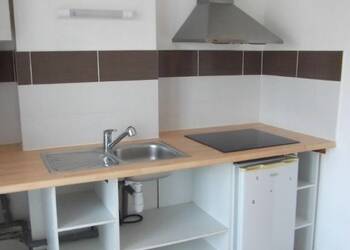 4246452b - Attribut alt par défaut.