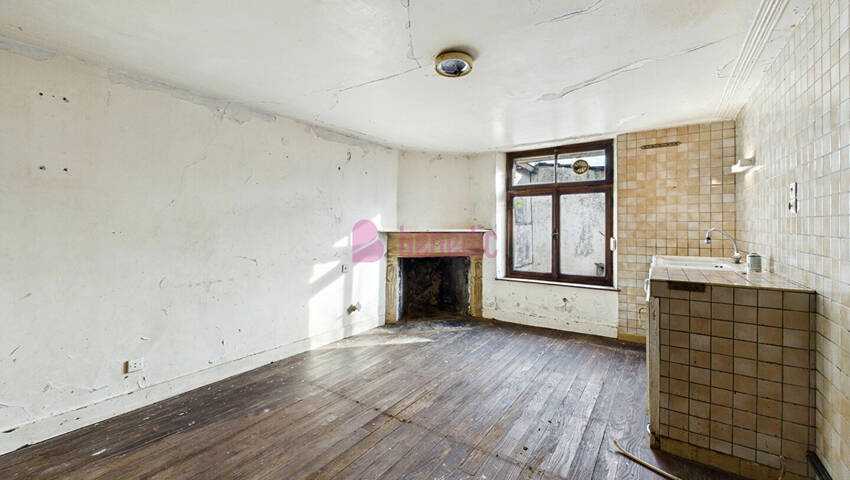 59789045e - Attribut alt par défaut.