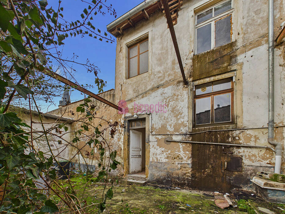 59789045k - Attribut alt par défaut.