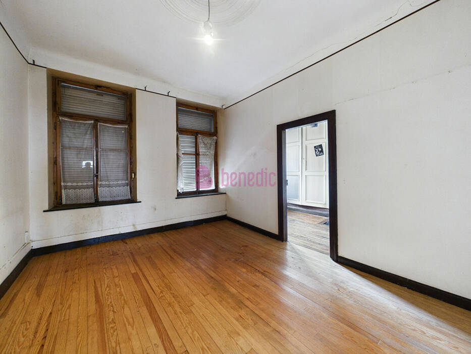 59789045m - Attribut alt par défaut.