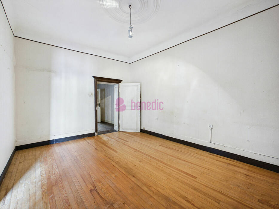 59789045o - Attribut alt par défaut.