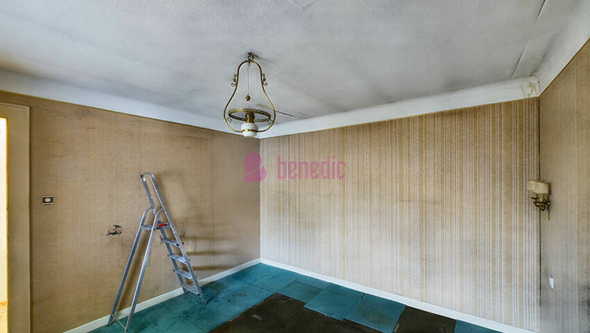 57653484l - Attribut alt par défaut.