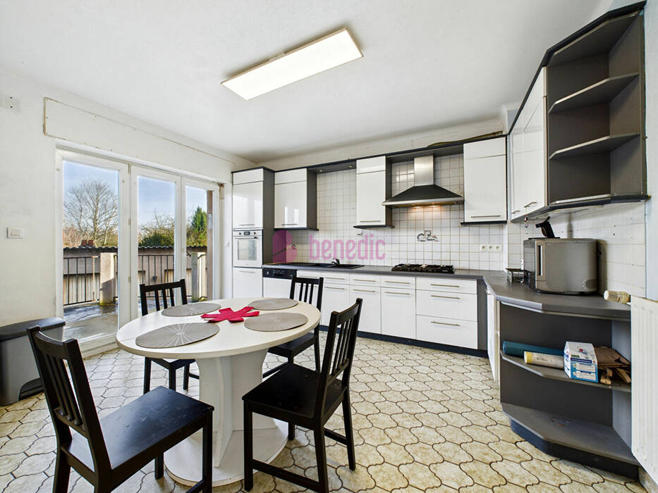 59103948l - Attribut alt par défaut.