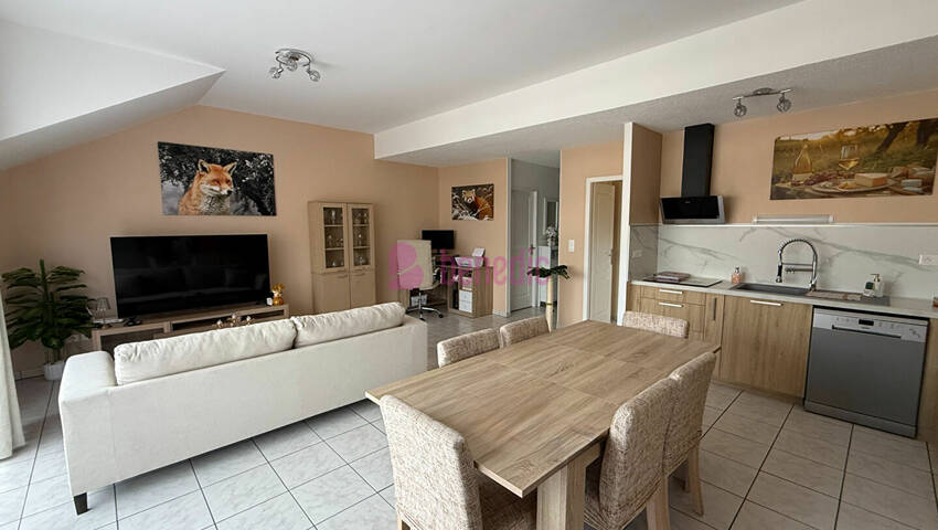 59845522b - Attribut alt par défaut.