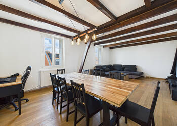 59846241c - Attribut alt par défaut.