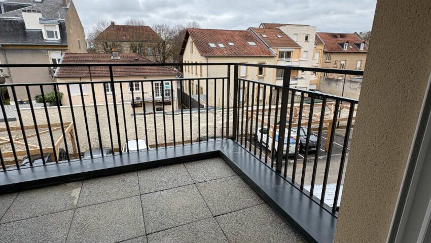 59774203a - Attribut alt par défaut.