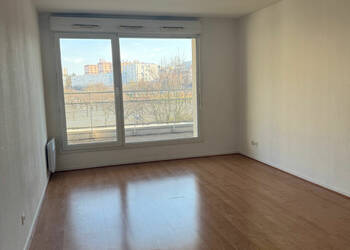 15198630c - Attribut alt par défaut.