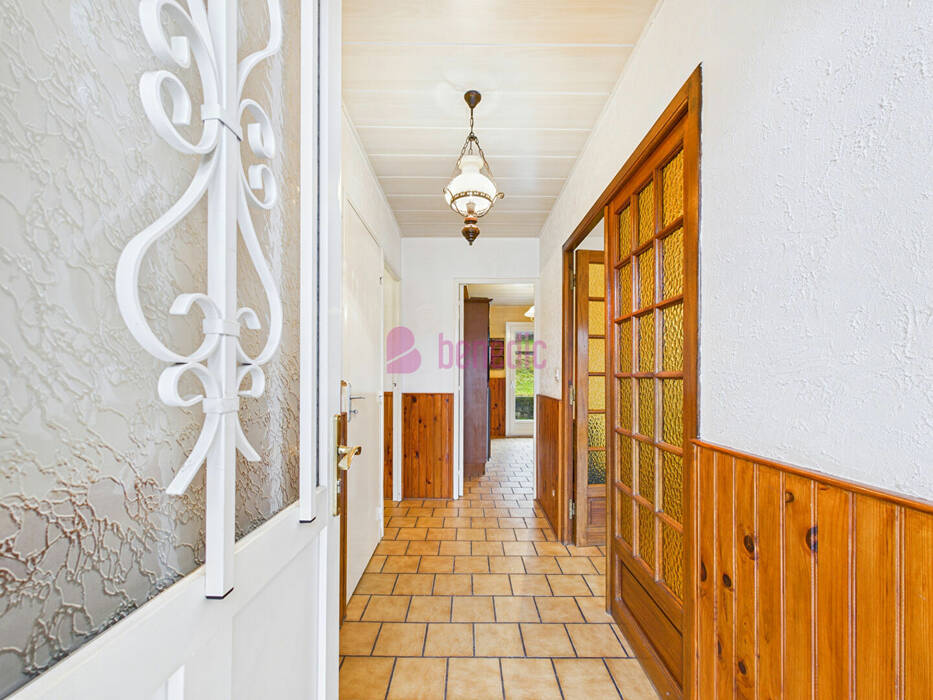 58924219b - Attribut alt par défaut.