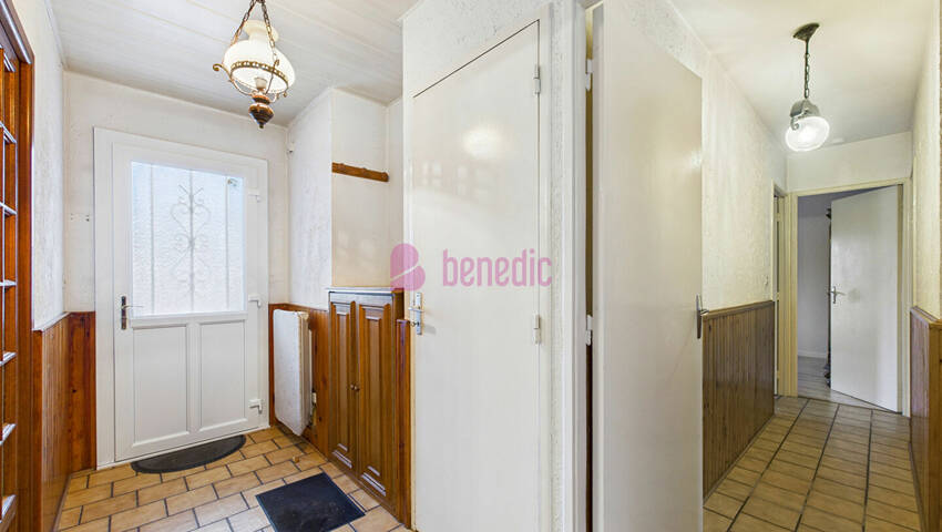 58924219c - Attribut alt par défaut.