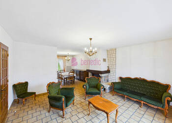 58924219b - Attribut alt par défaut.