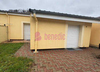 59844923b - Attribut alt par défaut.