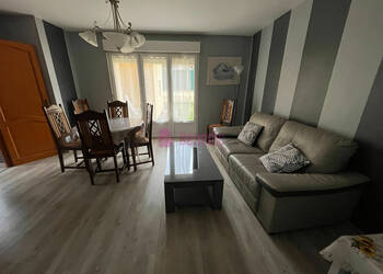 59844923c - Attribut alt par défaut.