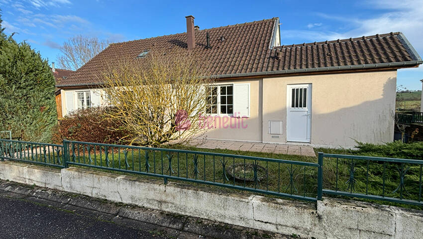 59769669a - Attribut alt par défaut.