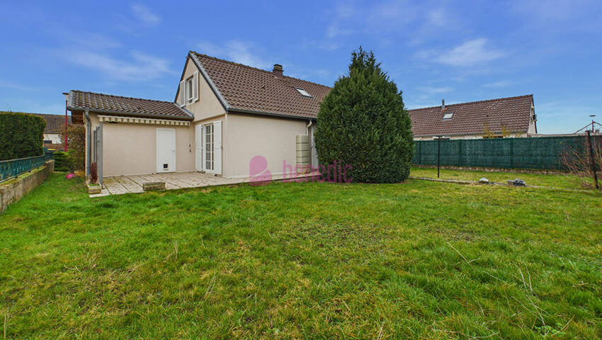 59769669b - Attribut alt par défaut.