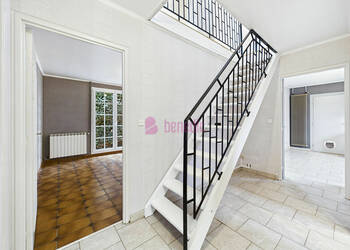 59769669c - Attribut alt par défaut.