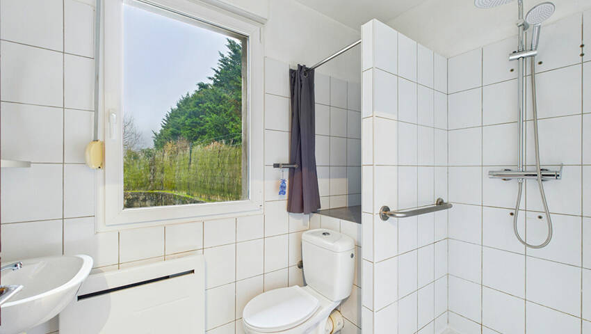 59824957g - Attribut alt par défaut.