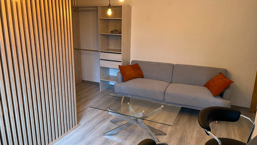 59925254d - Attribut alt par défaut.