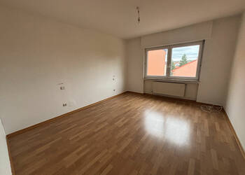 59940446b - Attribut alt par défaut.