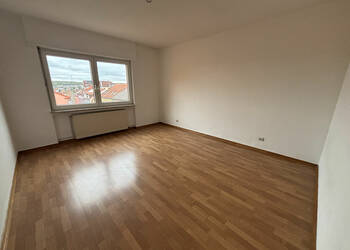 59940446c - Attribut alt par défaut.