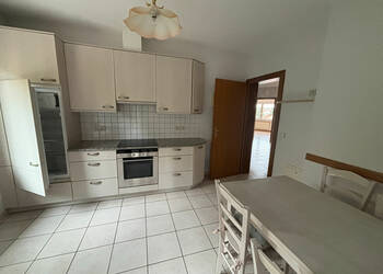 59940446b - Attribut alt par défaut.