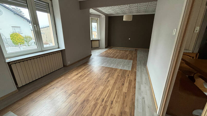 59791214b - Attribut alt par défaut.