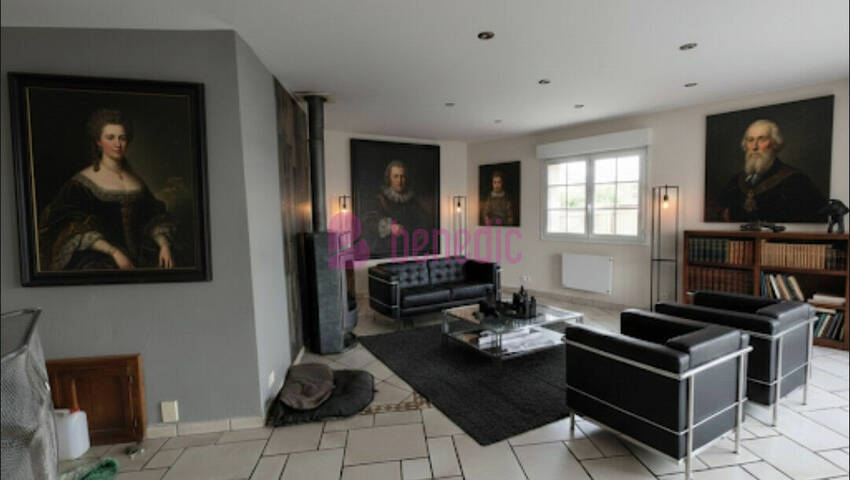 59973934a - Attribut alt par défaut.