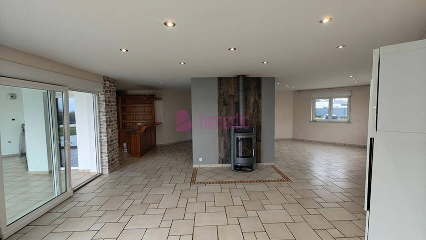 59973934e - Attribut alt par défaut.