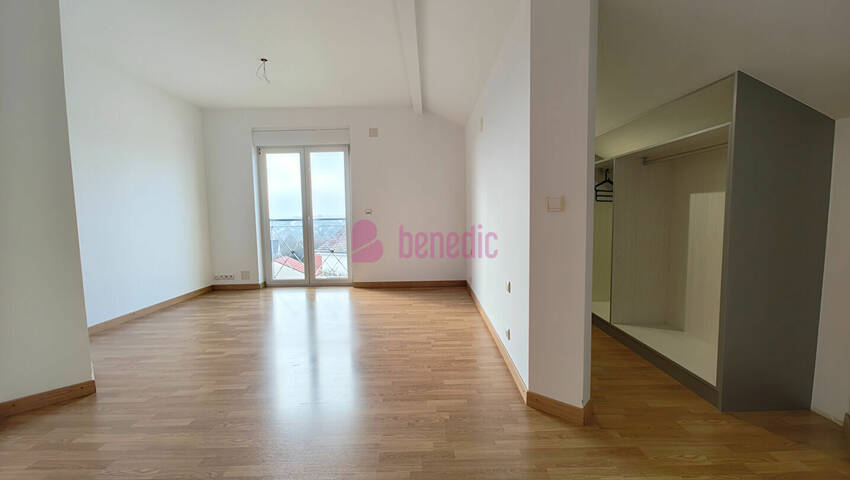 59973934j - Attribut alt par défaut.