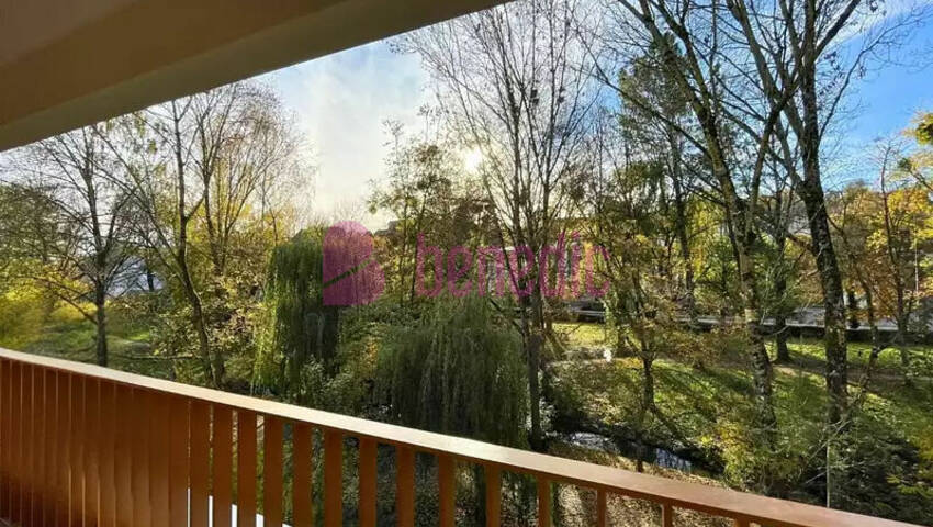 59975413a - Attribut alt par défaut.