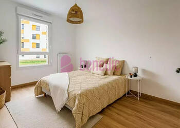 59975413b - Attribut alt par défaut.