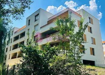 59975413c - Attribut alt par défaut.