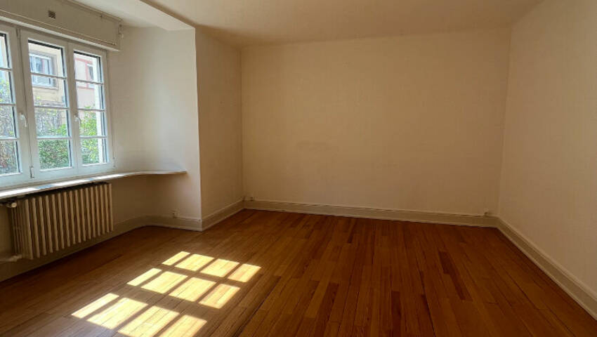 59071532d - Attribut alt par défaut.