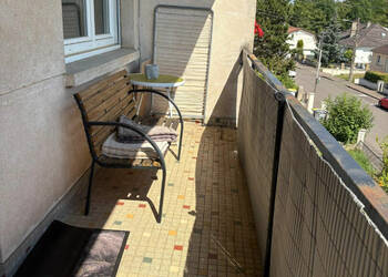 59986156b - Attribut alt par défaut.