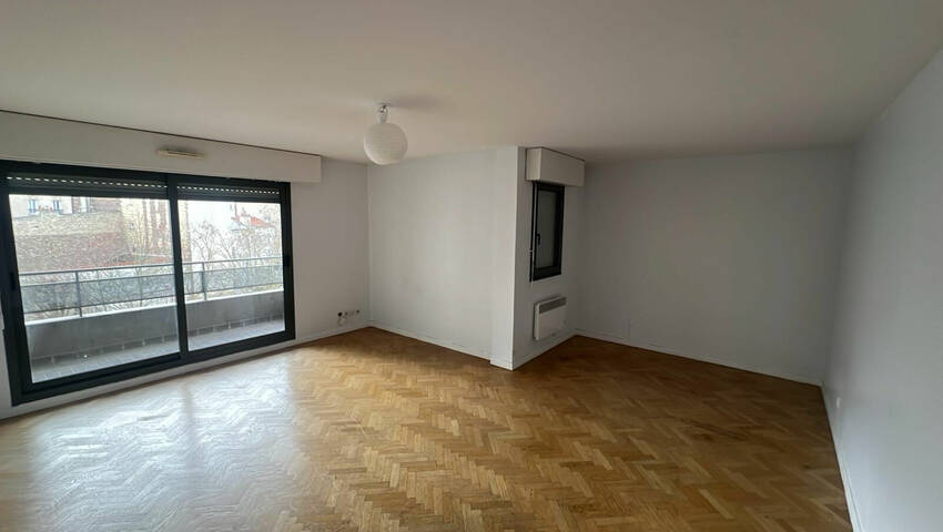 59993043a - Attribut alt par défaut.